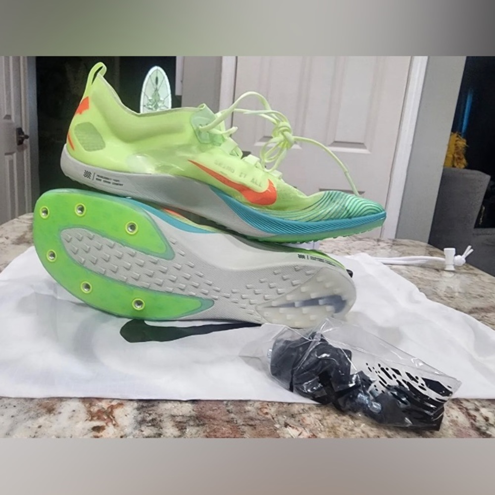 Brand new Nike Zoom Victory 5 XC Track and Field shoes